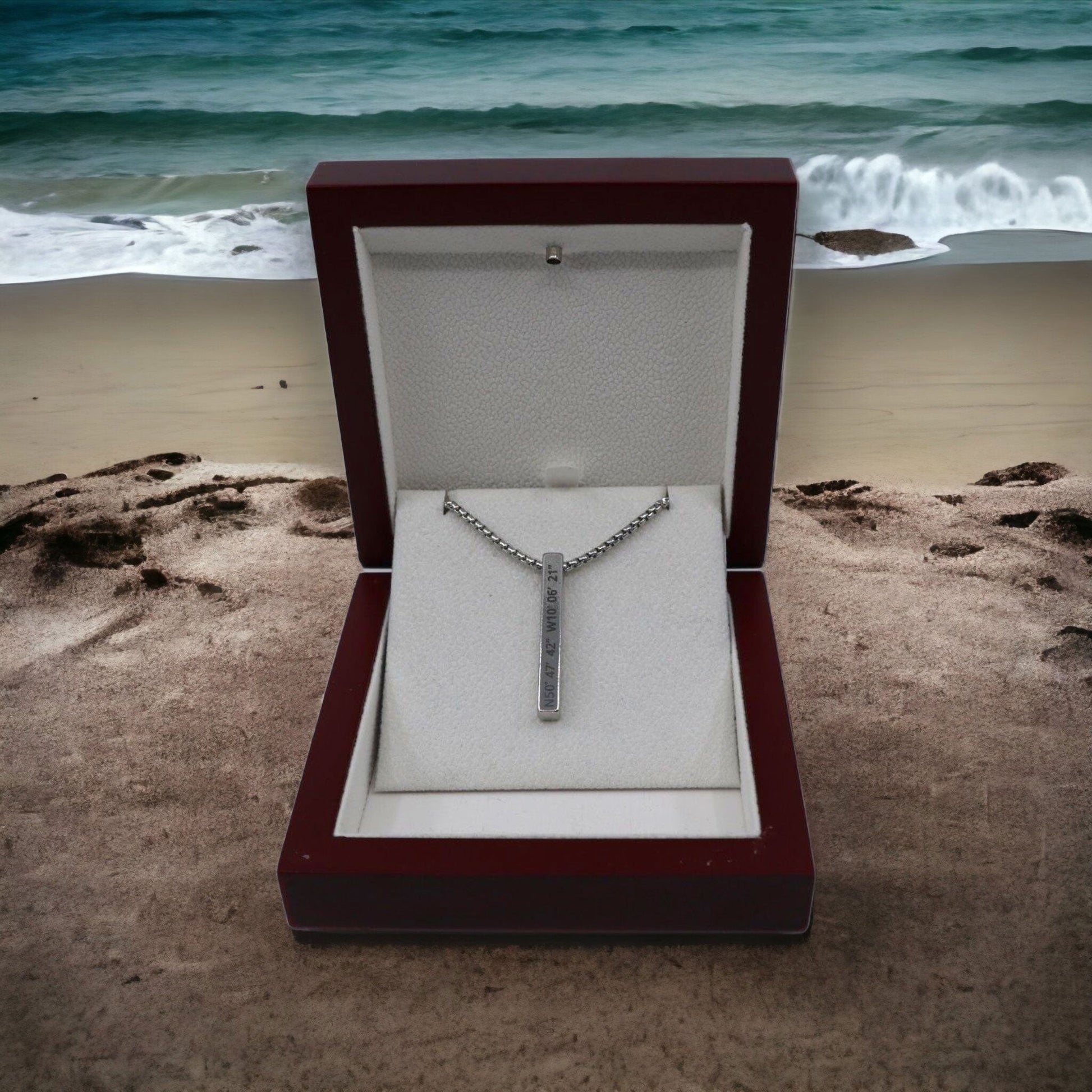Custom Coordinates Longitude and Latitude Bar Necklace